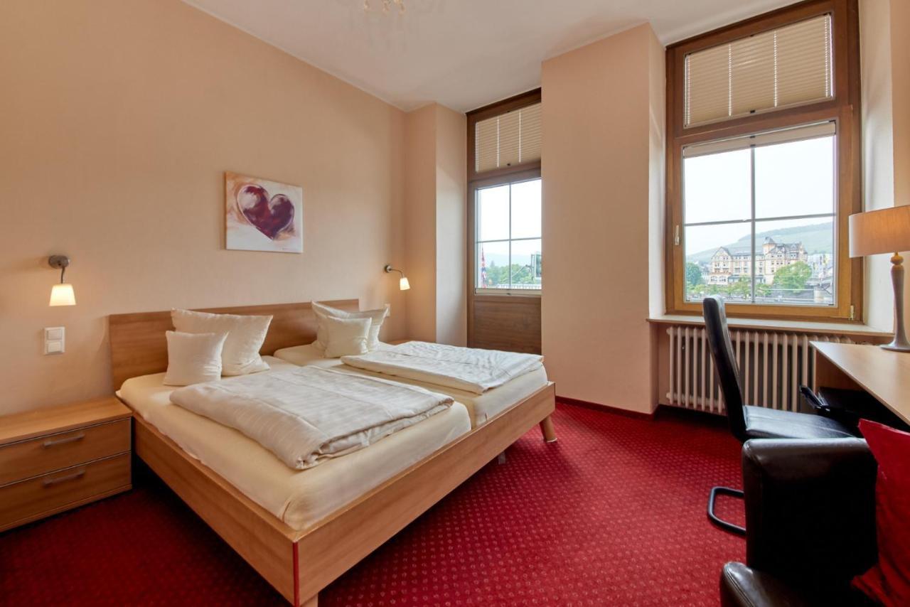 Moselhotel Roemischer Kaiser Bernkastel-Kues Eksteriør billede