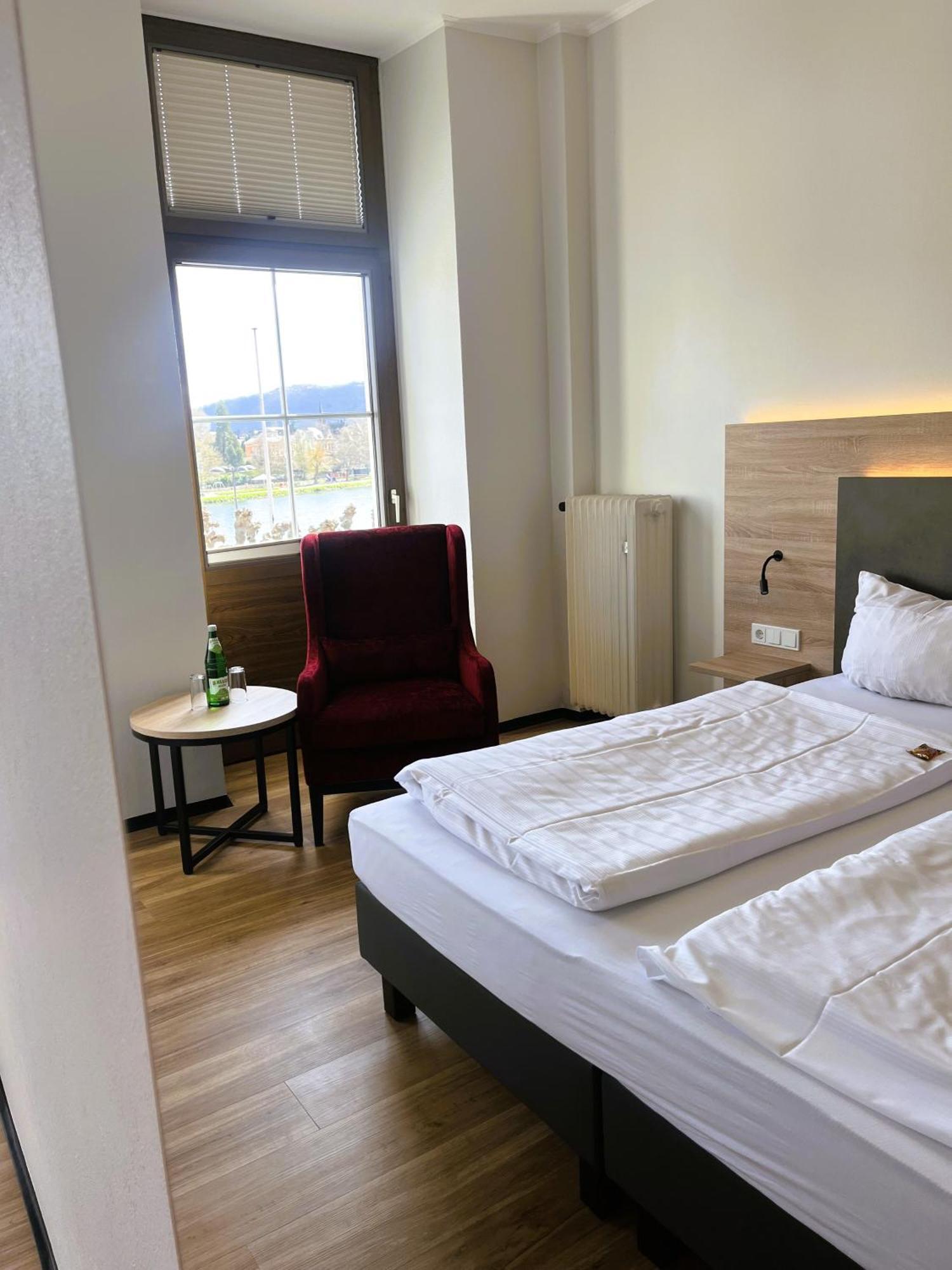 Moselhotel Roemischer Kaiser Bernkastel-Kues Eksteriør billede